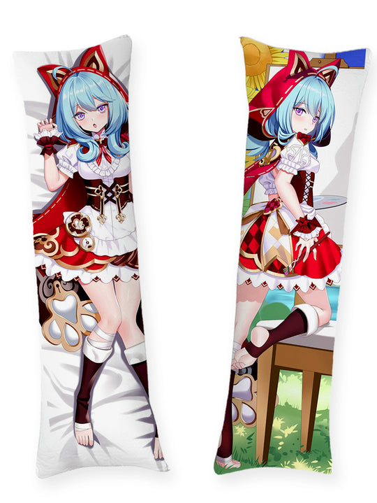 Griseo capuche rouge dakimakura