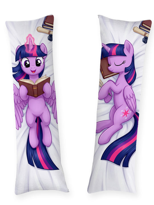 Twilight Sparkle soirée lecture et révisions dakimakura