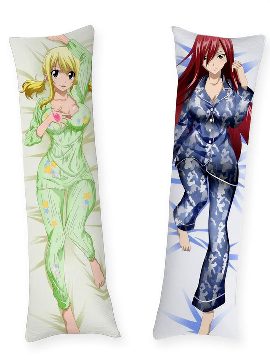 Erza et Lucy en pyjama dakimakura