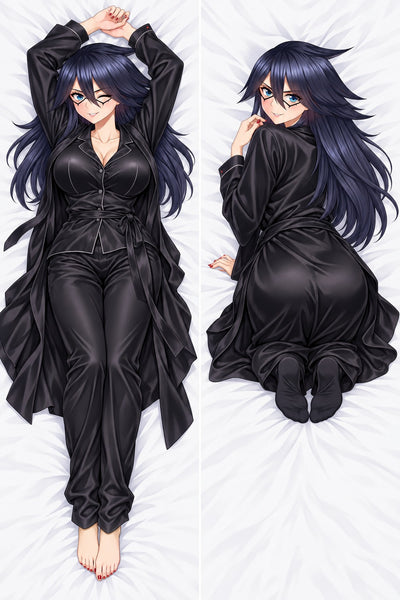 Midnight peignoir en satin noir dakimakura
