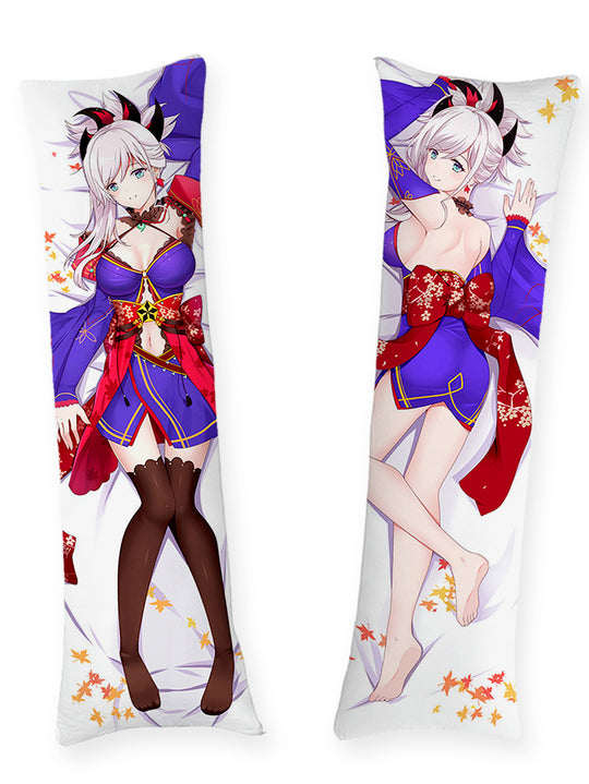 Miyamoto Musashi feuilles d'automne dakimakura