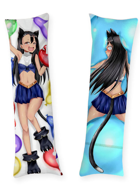 Nagatoro en fille chat dakimakura