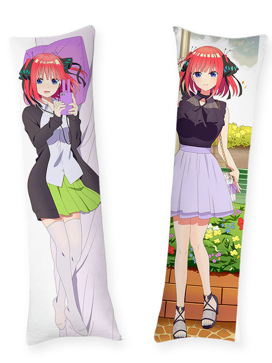 Nino Nakano jupe lavande dakimakura